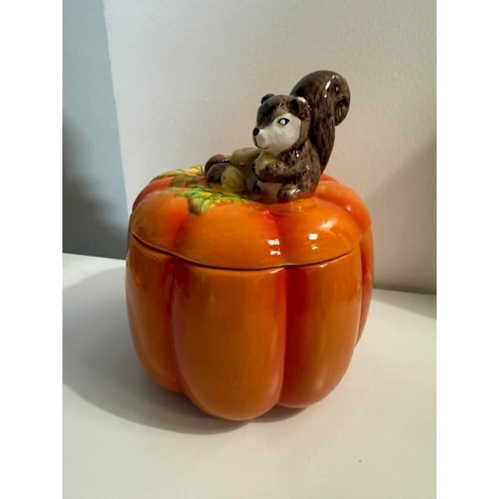 Pumpkin Cookie Jar Canister Squirrel Fall Harvest Autumn Holiday Ceramic